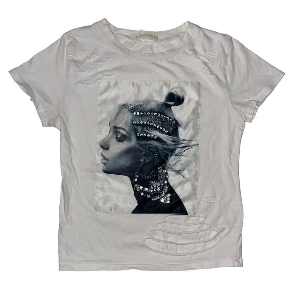 🔥4/$25 Occasion Juniors Women’s White Graphic Cut Out Embellished Short Sleeve